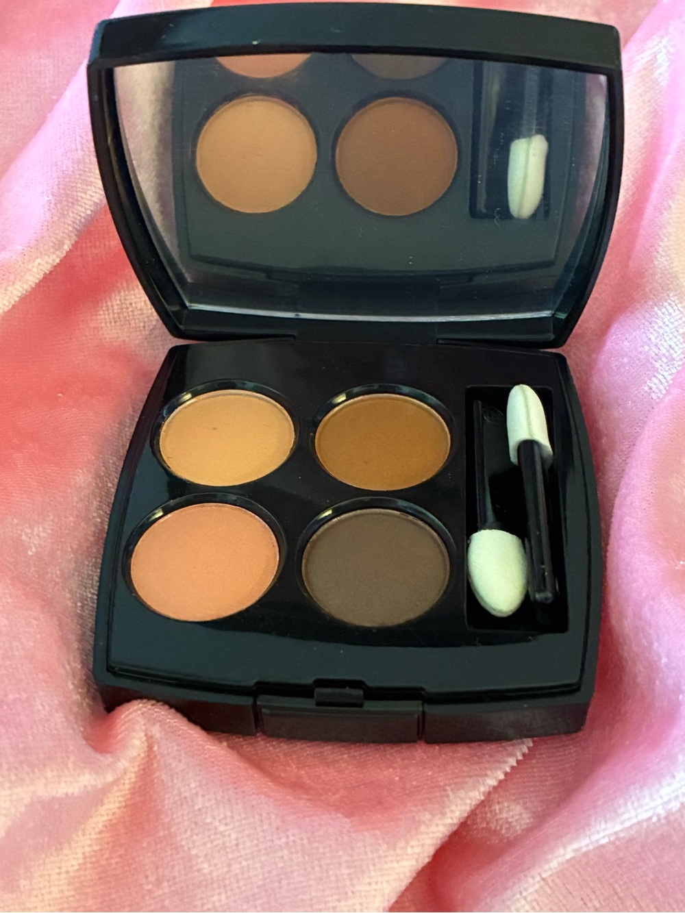 Chanel Les 4 Ombres Multi-Effect Quadra Eyeshadow 392 Initiation